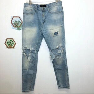 Represent men’s essential jeans distressed grunge light wash 32